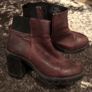 Steve Madden booties